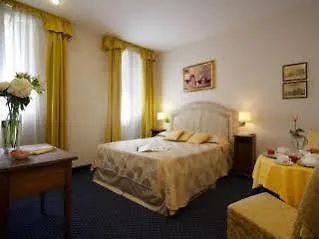 Palazzo Rosa Bed & Breakfast
