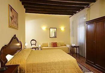 Palazzo Rosa Alojamento de Acomodação e Pequeno-almoço